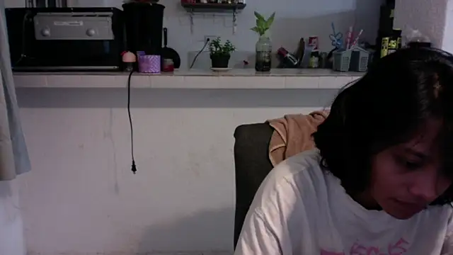 Nia Desire online show from 26, 5, 2026