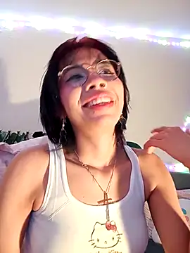 Snapshot of dolliette24 chatting on 16, 11, 2025 dolliette24 online show from 16, 11, 2025