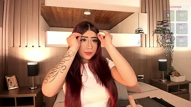Snapshot of Violet_carson chatting on 17, 4, 2026 Violet carson online show from 17, 4, 2026