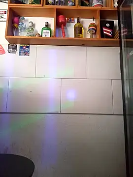 Snapshot of vboli08 chatting on 28, 10, 2025 vboli08 online show from 28, 10, 2025