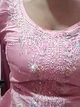 Snapshot of Reeta-rani chatting on 1, 10, 2025 Reeta-rani online show from 1, 10, 2025