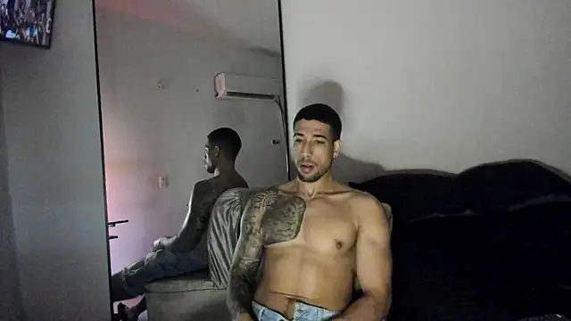 Snapshot of ThiagoLugo chatting on 25, 9, 2025 ThiagoLugo online show from 25, 9, 2025