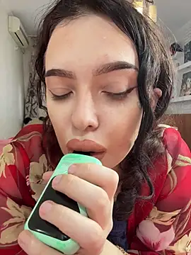 Hannah xBaby online show from 29, 11, 2025