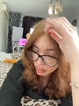 Hannah xBaby online show from 29, 3, 2026