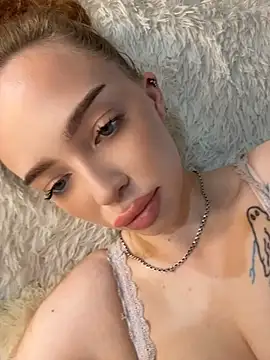 Hannah xBaby online show from 3, 7, 2026