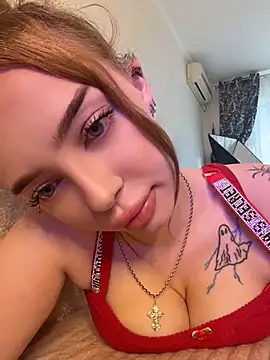 Hannah xBaby online show from 7, 7, 2026