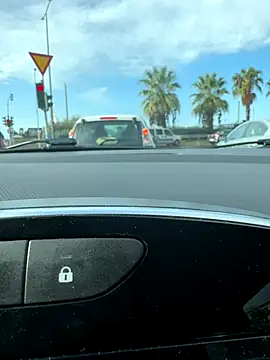 Snapshot of Mrdim26 chatting on 28, 11, 2025 Mrdim26 online show from 28, 11, 2025