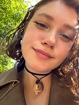 Snapshot of lucy-joy chatting on 17, 9, 2025 lucy-joy online show from 17, 9, 2025