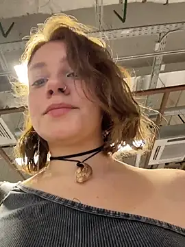 Snapshot of lucy-joy chatting on 15, 10, 2025 lucy-joy online show from 15, 10, 2025