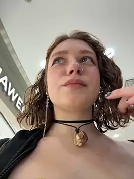 Snapshot of lucy-joy chatting on 15, 11, 2025 lucy-joy online show from 15, 11, 2025