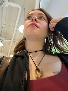 Snapshot of lucy-joy chatting on 30, 11, 2025 lucy-joy online show from 30, 11, 2025