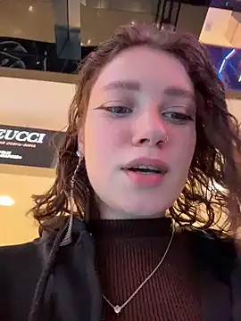 Snapshot of lucy-joy chatting on 19, 12, 2025 lucy-joy online show from 19, 12, 2025