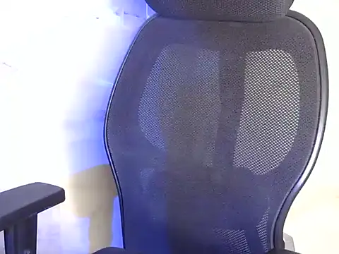 Snapshot of Shizuka_11 chatting on 8, 9, 2025 Shizuka 11 online show from 8, 9, 2025