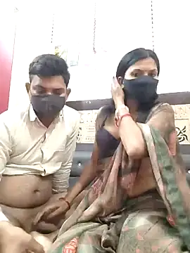 Yourhotsweetgirl online show from 27, 2, 2026