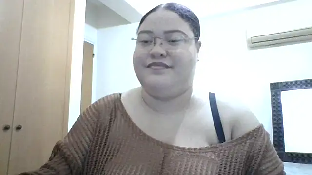 Snapshot of GoddessMocha chatting on 19, 10, 2025 GoddessMocha online show from 19, 10, 2025