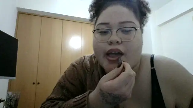 Snapshot of GoddessMocha chatting on 1, 2, 2026 GoddessMocha online show from 1, 2, 2026