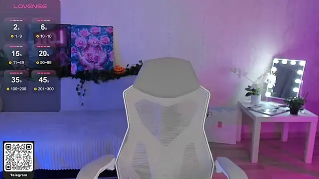 Snapshot of ArleneThomas chatting on 4, 12, 2025 ArleneThomas online show from 4, 12, 2025