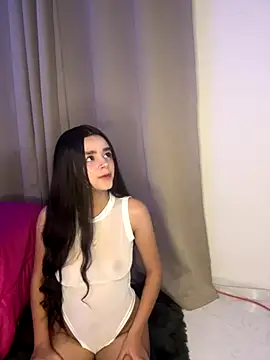 Snapshot of Dulcekitty__ chatting on 2, 11, 2025 Dulcekitty online show from 2, 11, 2025