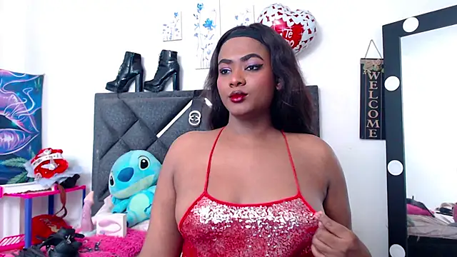 Snapshot of NatashaBella chatting on 22, 10, 2025 NatashaBella online show from 22, 10, 2025