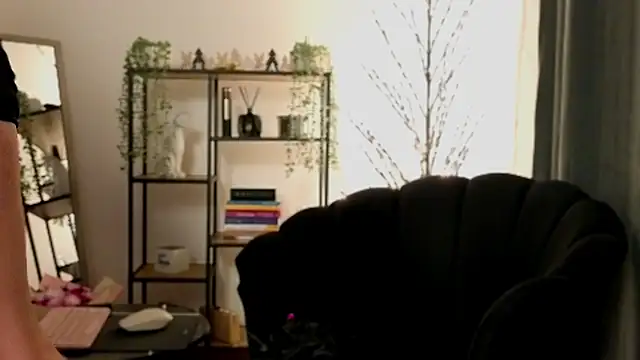 aerisblue online show from 4, 12, 2025