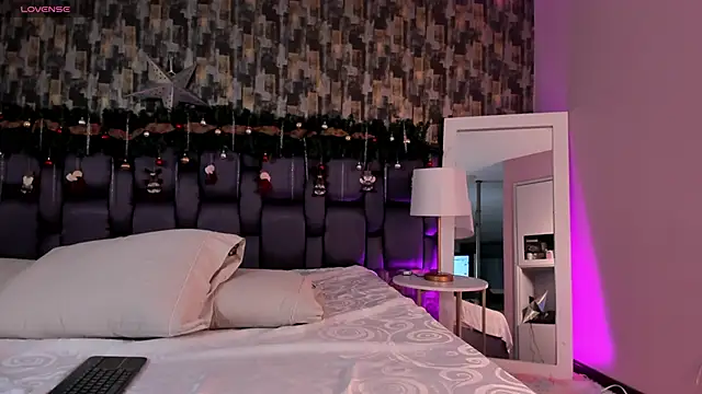 Snapshot of VeraBlazze chatting on 15, 12, 2025 VeraBlazze online show from 15, 12, 2025