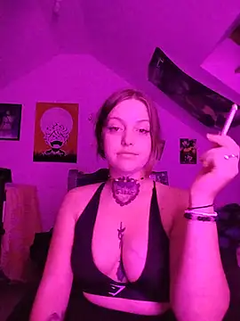 Snapshot of Amatrice_X chatting on 4, 7, 2026 Amatrice X online show from 4, 7, 2026