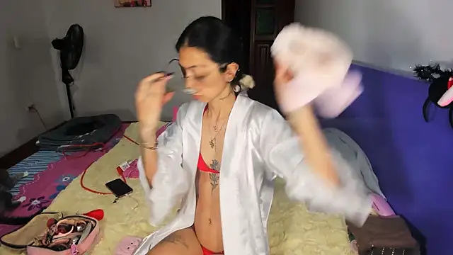 Anais lux online show from 18, 4, 2026