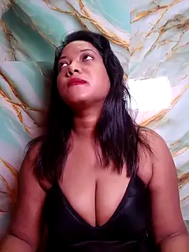 Snapshot of hornyzinia123 chatting on 10, 9, 2025 hornyzinia123 online show from 10, 9, 2025