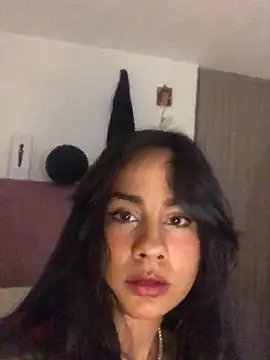 Snapshot of SelinaCatt_ chatting on 11, 10, 2025 SelinaCatt online show from 11, 10, 2025