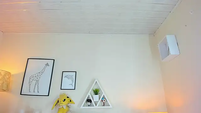 LusyKitty online show from 4, 12, 2025