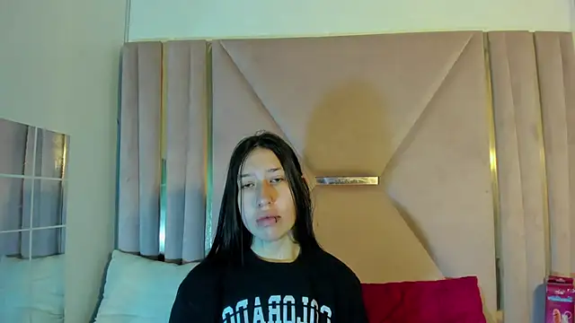 Snapshot of venusmorgan chatting on 16, 9, 2025 venusmorgan online show from 16, 9, 2025