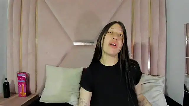 Snapshot of venusmorgan chatting on 18, 9, 2025 venusmorgan online show from 18, 9, 2025