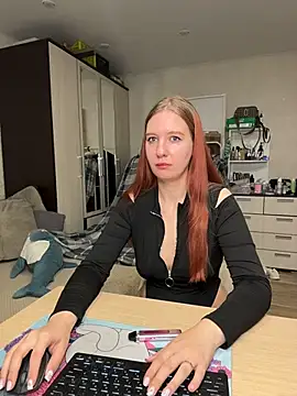 Snapshot of Hera_Mark chatting on 19, 7, 2026 Hera Mark online show from 19, 7, 2026