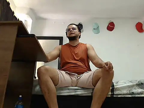 cloudsxxx online show from 17, 7, 2026