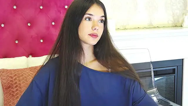 Snapshot of AlexisDevine chatting on 22, 7, 2026 AlexisDevine online show from 22, 7, 2026