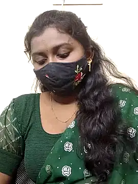 Snapshot of Pavani-Sexy chatting on 9, 9, 2025 Pavani-Sexy online show from 9, 9, 2025