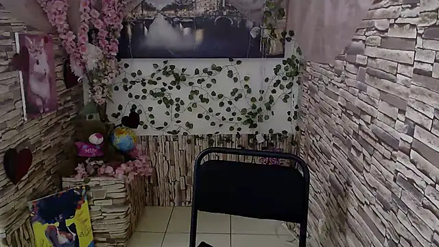 Snapshot of Amanda_Bright_ chatting on 14, 10, 2025 Amanda Bright online show from 14, 10, 2025