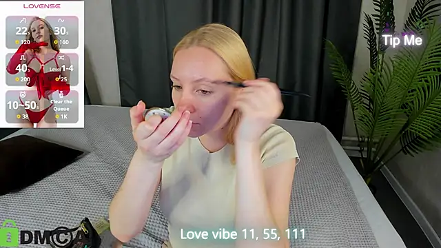 Anna Chelsea online show from 12, 11, 2025