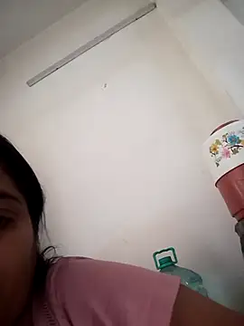 Snapshot of Trisha_71 chatting on 18, 9, 2025 Trisha 71 online show from 18, 9, 2025