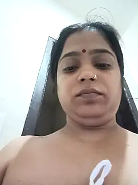 Snapshot of Trisha_71 chatting on 26, 9, 2025 Trisha 71 online show from 26, 9, 2025