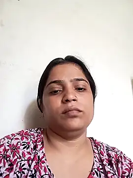 Snapshot of Trisha_71 chatting on 28, 9, 2025 Trisha 71 online show from 28, 9, 2025