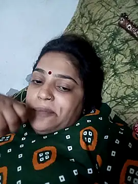 Snapshot of Trisha_71 chatting on 1, 10, 2025 Trisha 71 online show from 1, 10, 2025