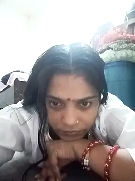 Snapshot of Trisha_71 chatting on 3, 10, 2025 Trisha 71 online show from 3, 10, 2025