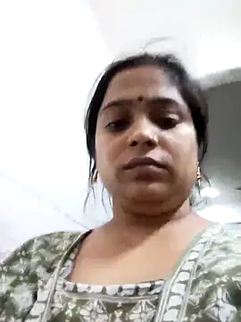 Snapshot of Trisha_71 chatting on 14, 10, 2025 Trisha 71 online show from 14, 10, 2025