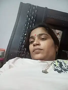 Snapshot of Trisha_71 chatting on 16, 5, 2026 Trisha 71 online show from 16, 5, 2026