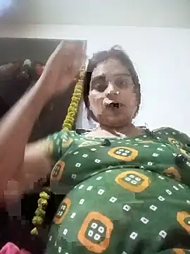 Snapshot of Trisha_71 chatting on 23, 5, 2026 Trisha 71 online show from 23, 5, 2026