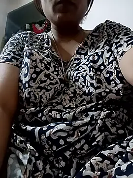 Snapshot of Trisha_71 chatting on 8, 6, 2026 Trisha 71 online show from 8, 6, 2026