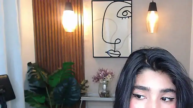 Lia Mar  online show from 10, 4, 2026