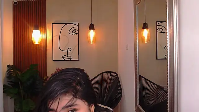 Lia Mar  online show from 11, 4, 2026