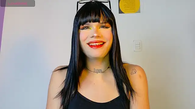 Snapshot of NATASHAA_WINZ chatting on 28, 9, 2025 NATASHAA WINZ online show from 28, 9, 2025